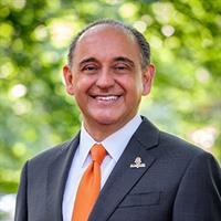 Picture of Jorge G. Gonzalez